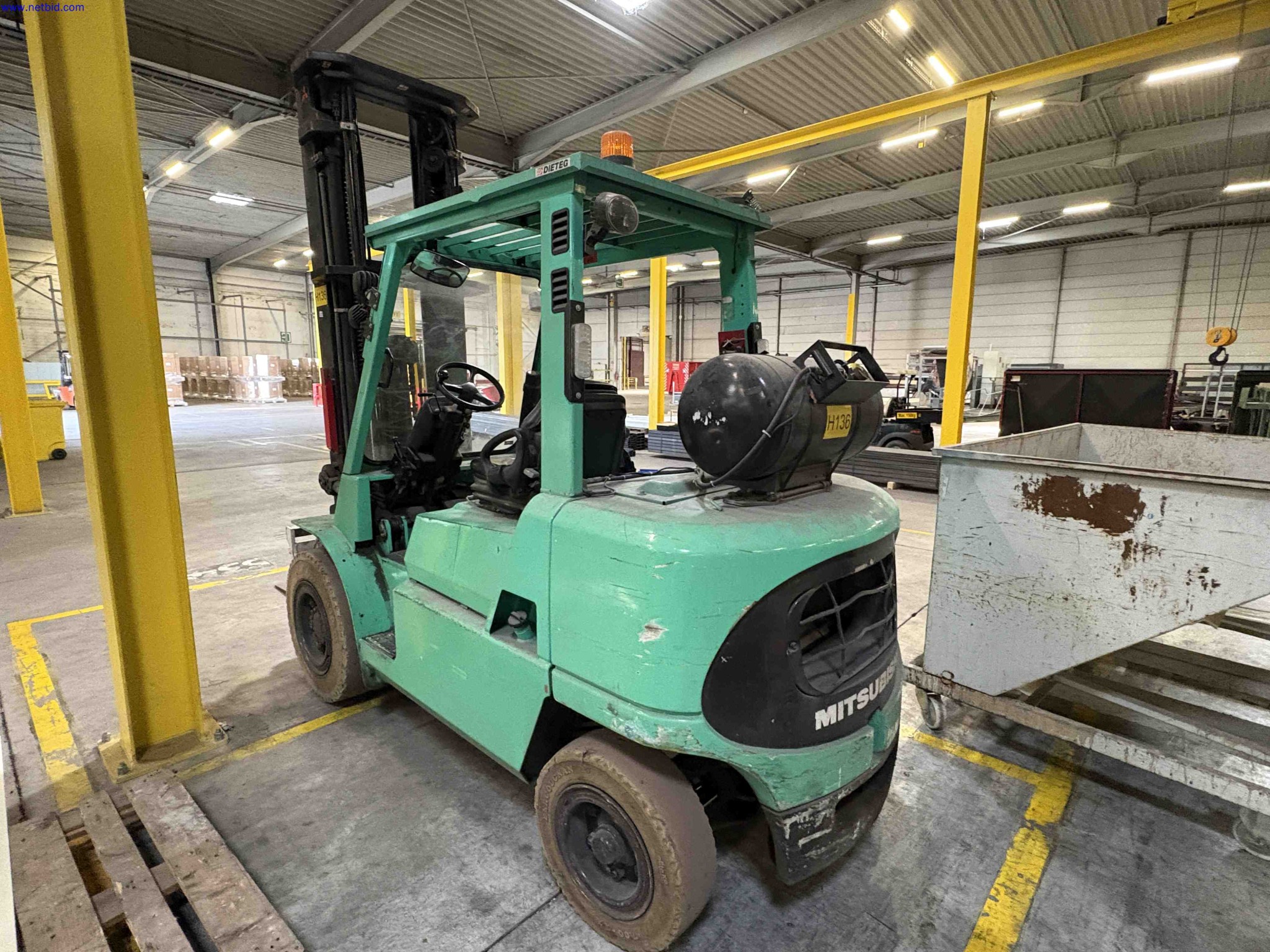 Uzavření závodu společnosti Balta Industries (Belgie) – výrobní závody výrobce koberců-3
