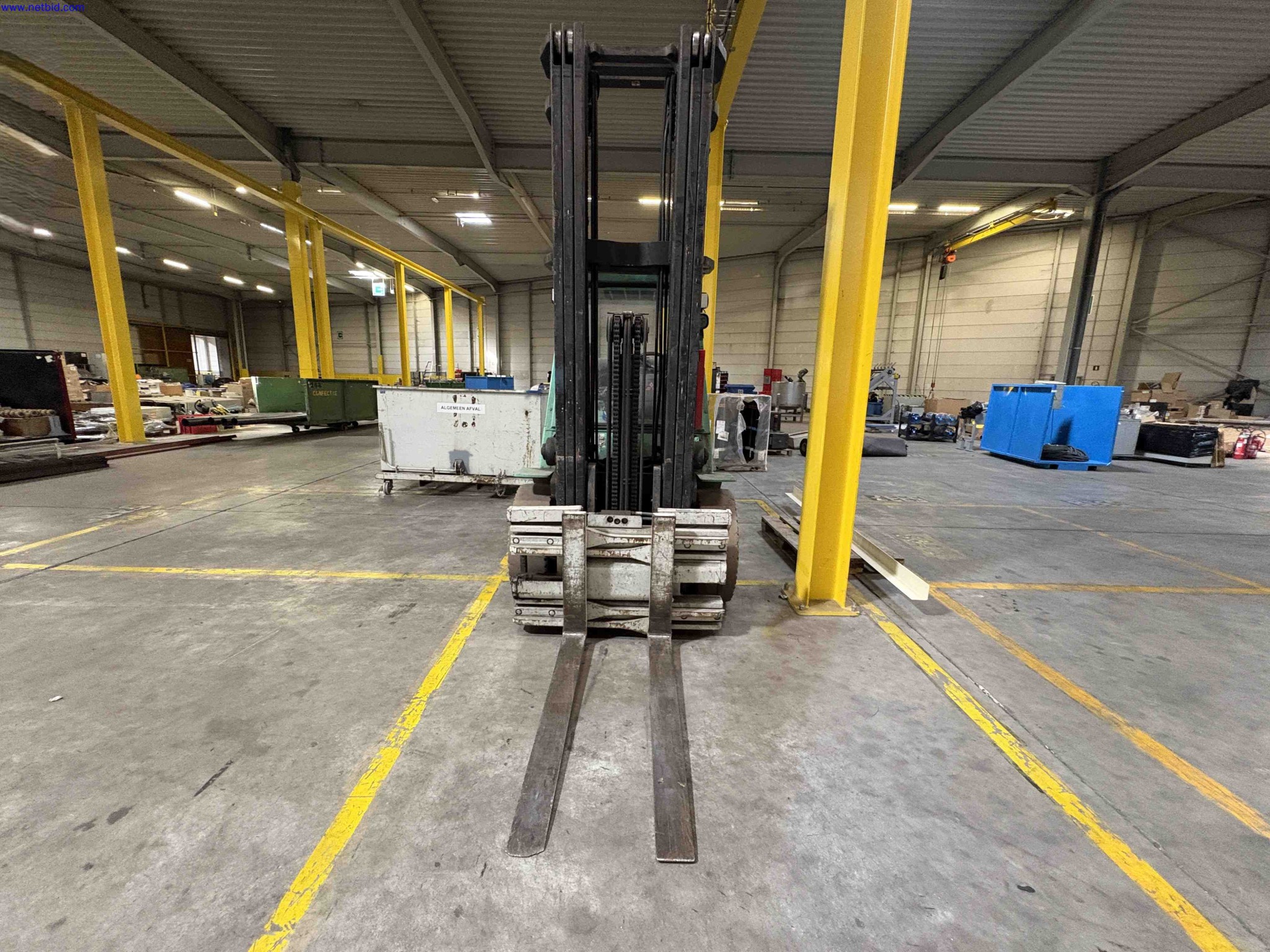 Uzavření závodu společnosti Balta Industries (Belgie) – výrobní závody výrobce koberců-5