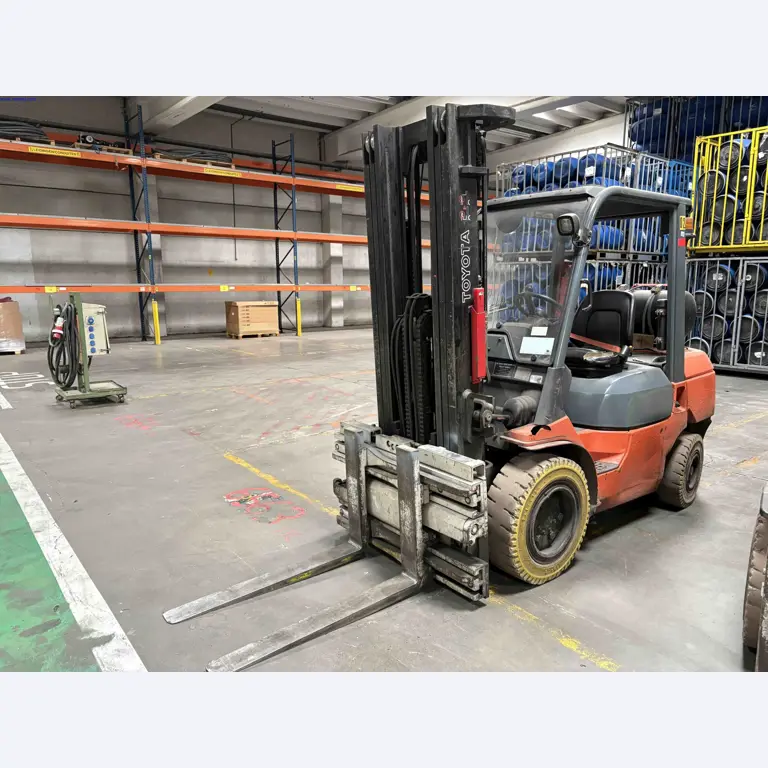Uzavření závodu společnosti Balta Industries (Belgie) – výrobní závody výrobce koberců-2
