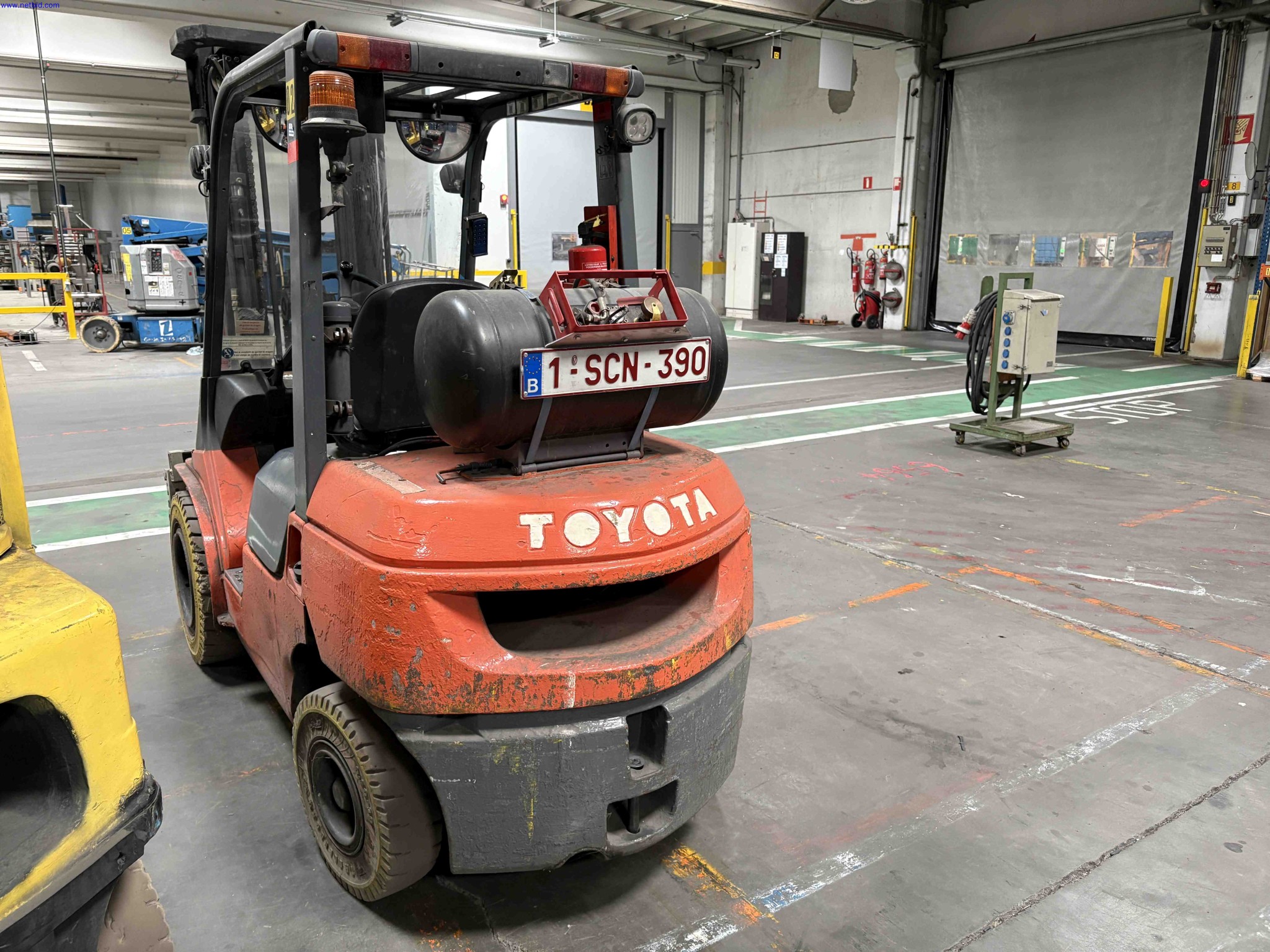 LPG counterbalance forklift truck Toyota 02-7FGF35 – foto 3 – kavel bij NetBid, Sint Baafs Vijve