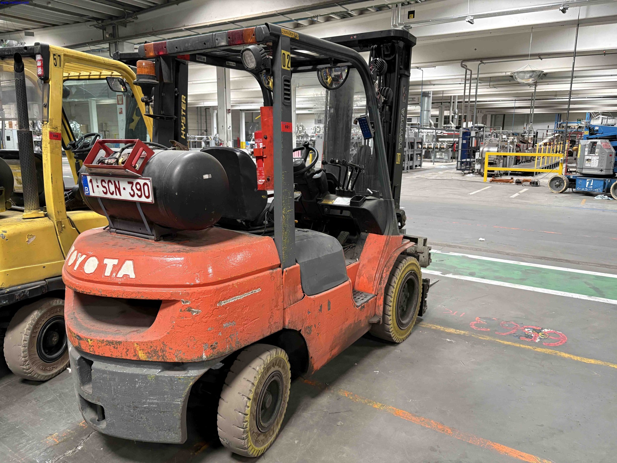 LPG counterbalance forklift truck Toyota 02-7FGF35 – foto 4 – kavel bij NetBid, Sint Baafs Vijve