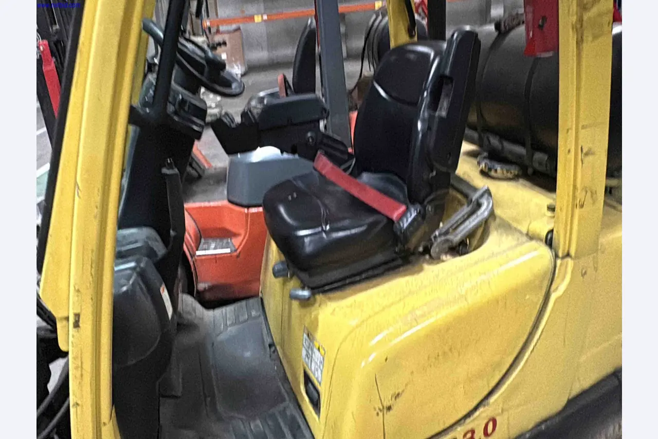 Uzavření závodu společnosti Balta Industries (Belgie) – výrobní závody výrobce koberců-12