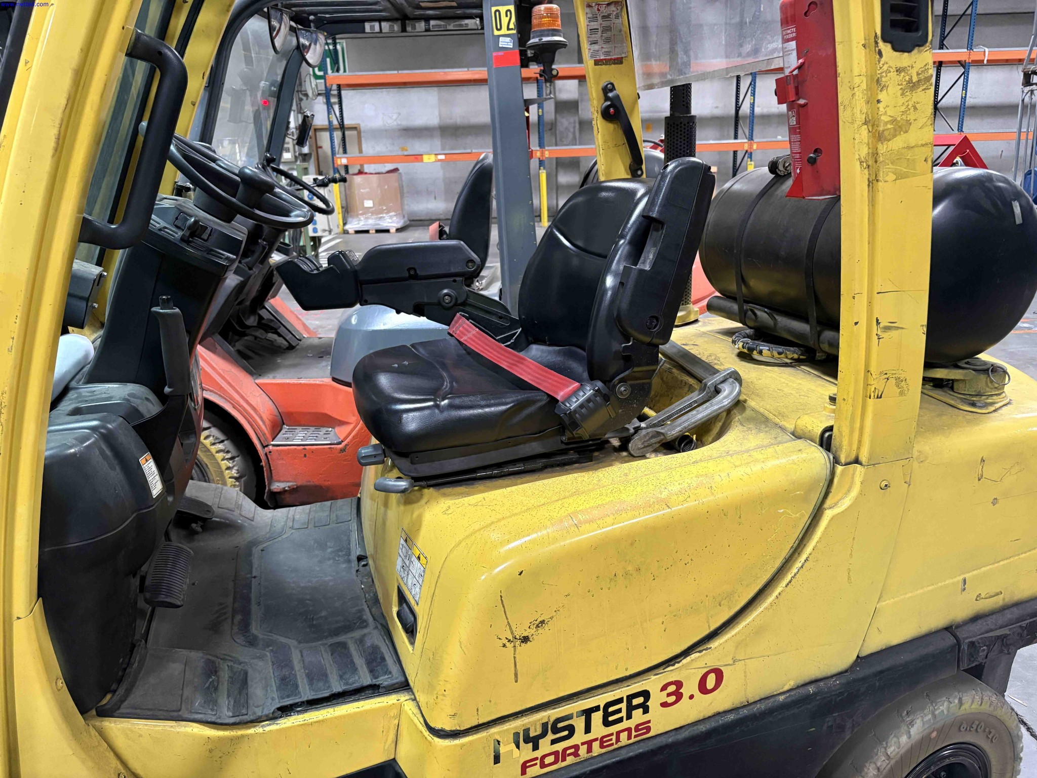 LPG counterbalance forklift truck Hyster H3.0FT – foto 13 – kavel bij NetBid, Sint Baafs Vijve