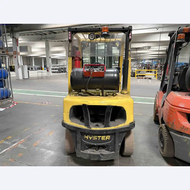 Uzavření závodu společnosti Balta Industries (Belgie) – výrobní závody výrobce koberců-17