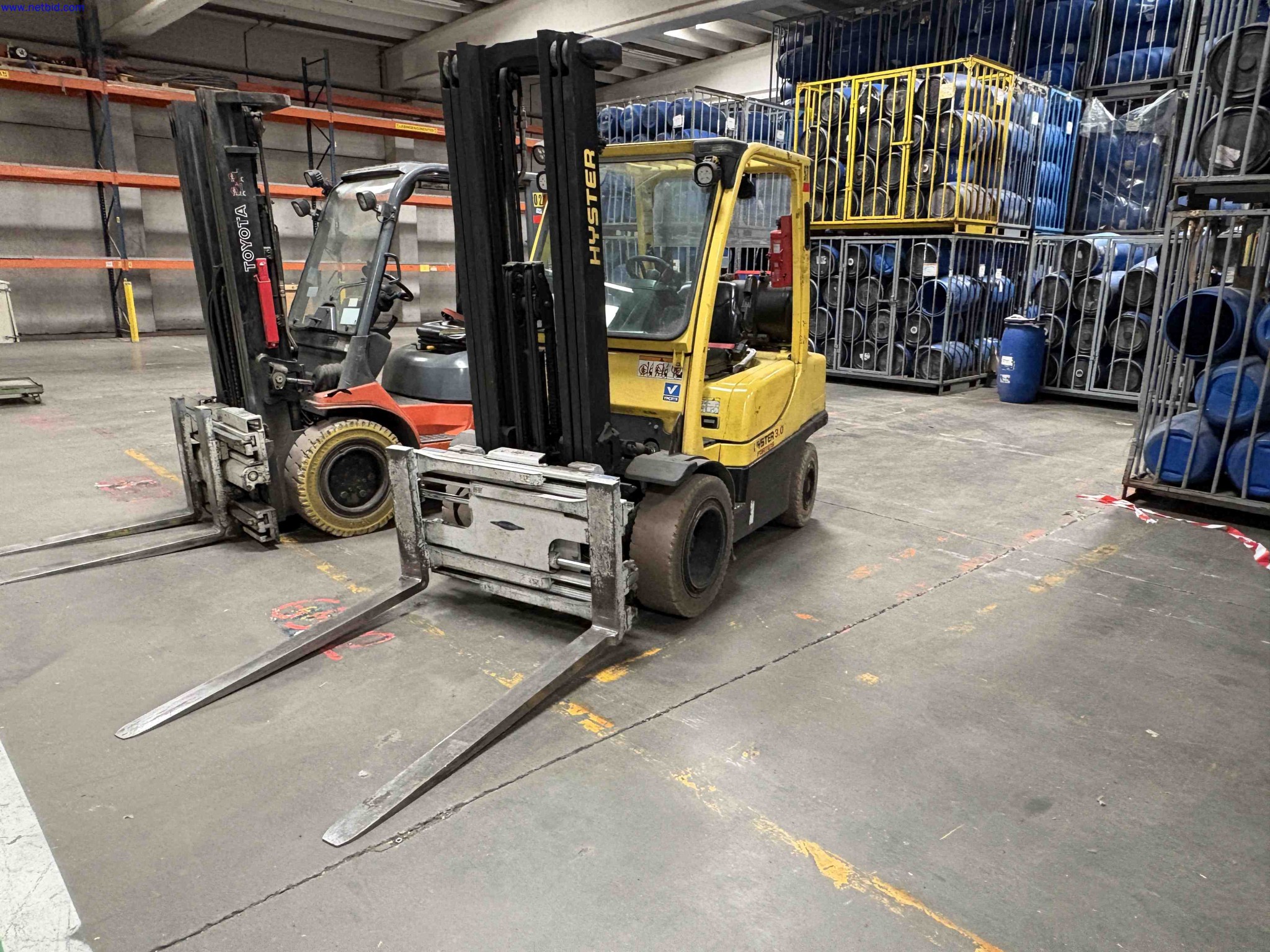 LPG counterbalance forklift truck Hyster H3.0FT – foto 2 – kavel bij NetBid, Sint Baafs Vijve