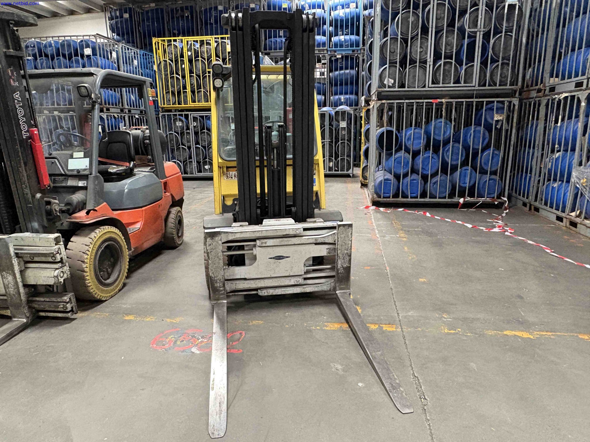 LPG counterbalance forklift truck Hyster H3.0FT – foto 5 – kavel bij NetBid, Sint Baafs Vijve