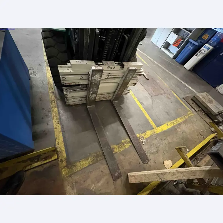 Uzavření závodu společnosti Balta Industries (Belgie) – výrobní závody výrobce koberců-3