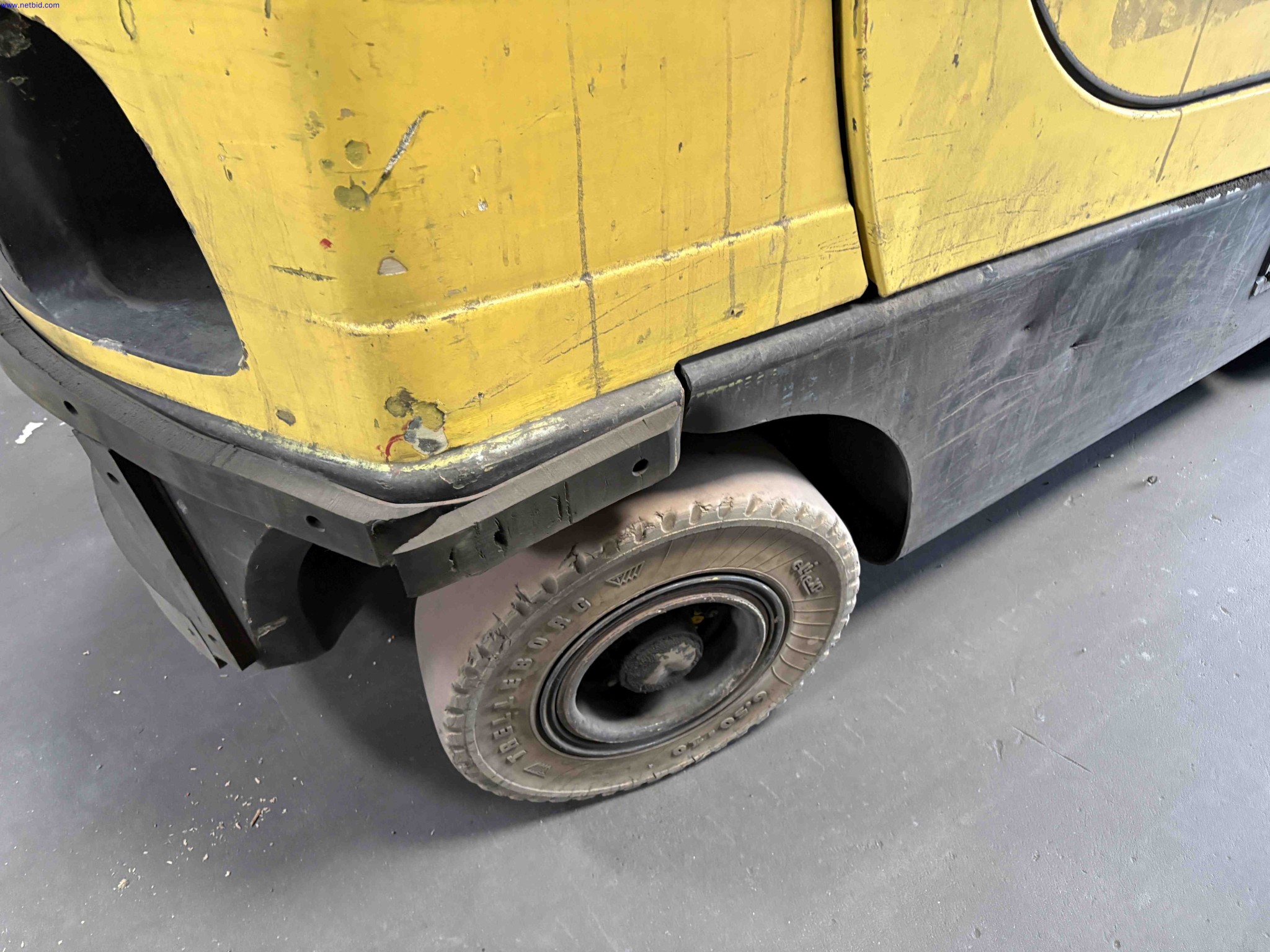 LPG counterbalance forklift truck Hyster H2.5FT – foto 9 – kavel bij NetBid, Sint Baafs Vijve