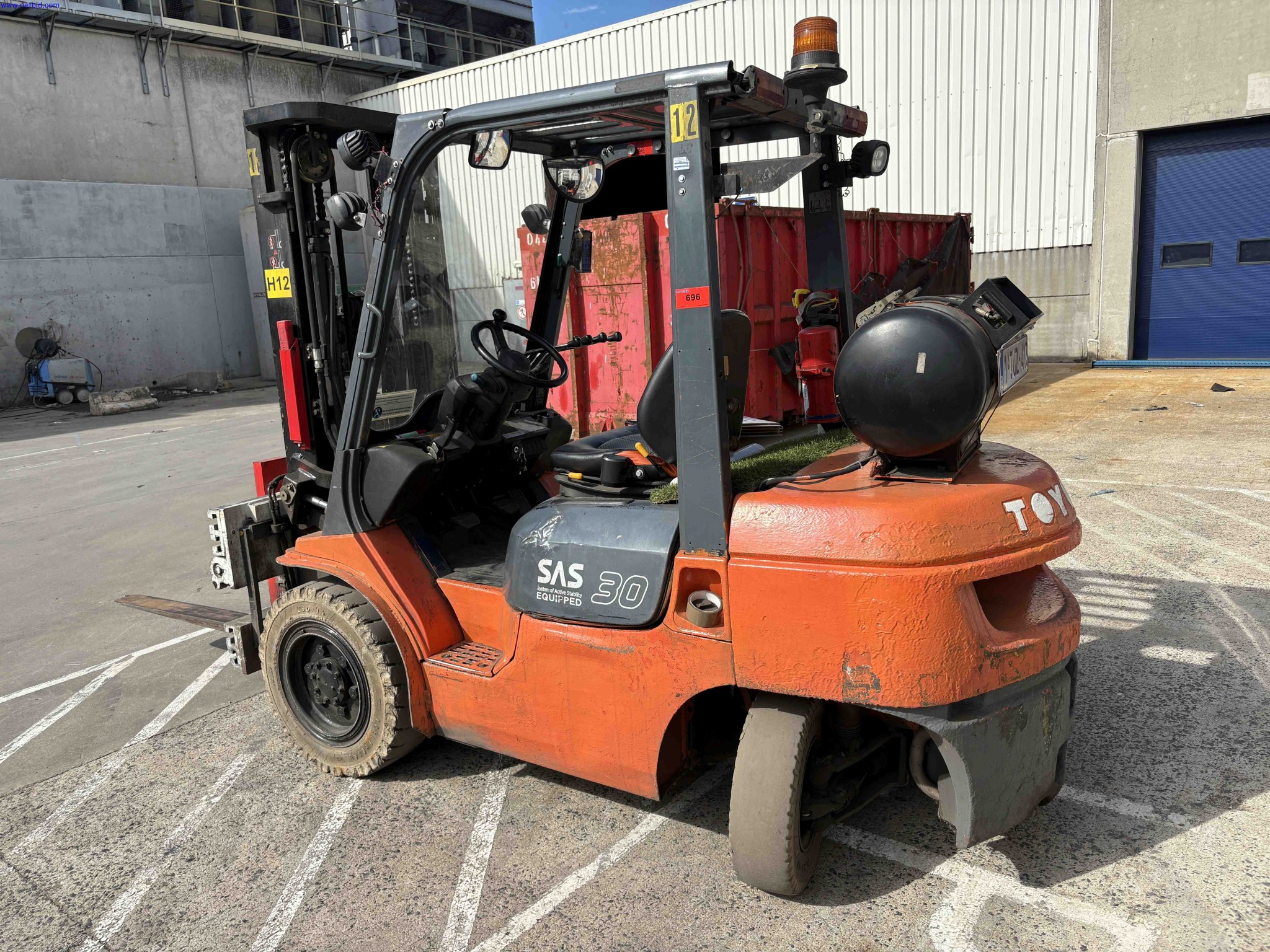 LPG counterbalance forklift truck Toyota 02-7FGF30 – foto 4 – kavel bij NetBid, Sint Baafs Vijve