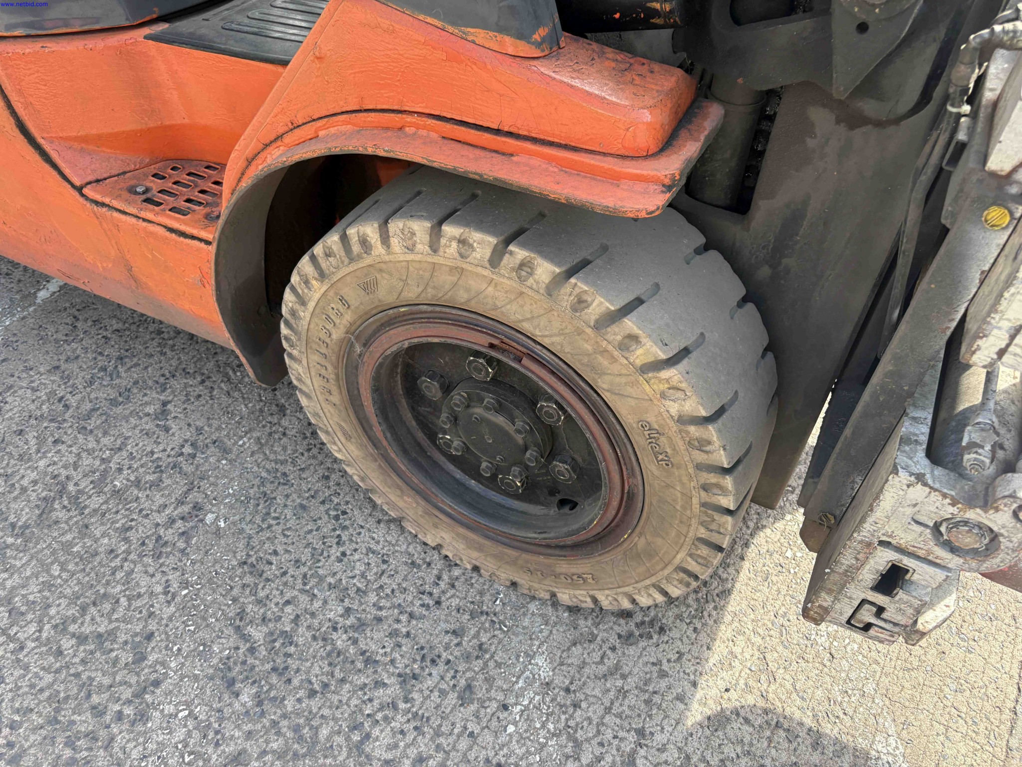 LPG counterbalance forklift truck Toyota 02-7FGF30 – foto 7 – kavel bij NetBid, Sint Baafs Vijve