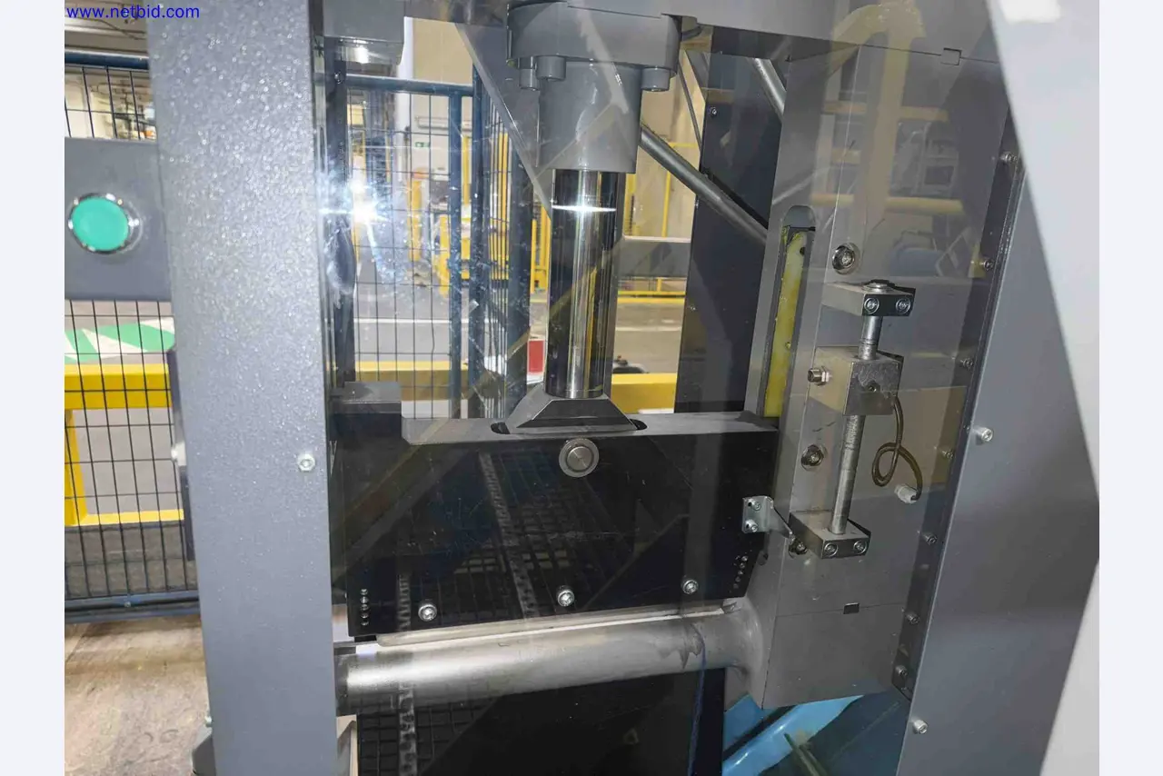 Plant closure at Balta Industries (Belgium) - production facilities of a carpet manufacturer-10