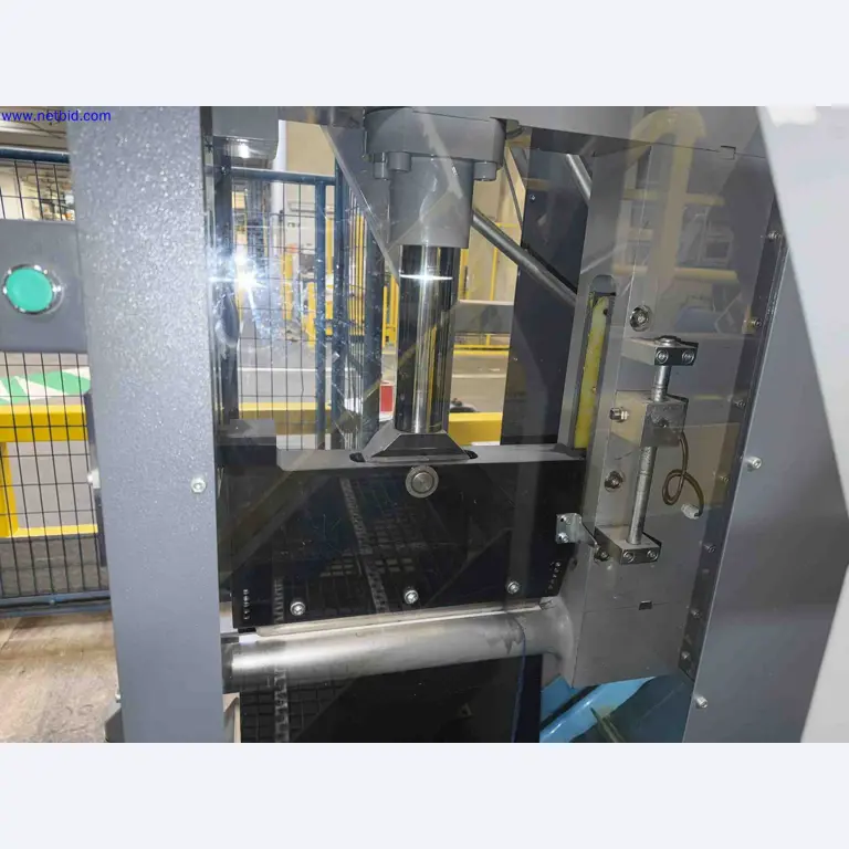 Plant closure at Balta Industries (Belgium) - production facilities of a carpet manufacturer-10