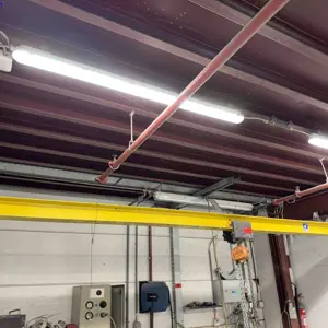 Overhead workshop crane VITAL