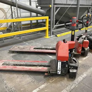 2 Electric Pallet Truck EP Equipment EPT20-15ET