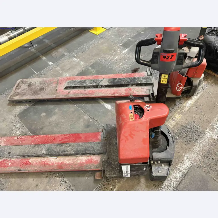 Plant closure at Balta Industries (Belgium) - production facilities of a carpet manufacturer-2