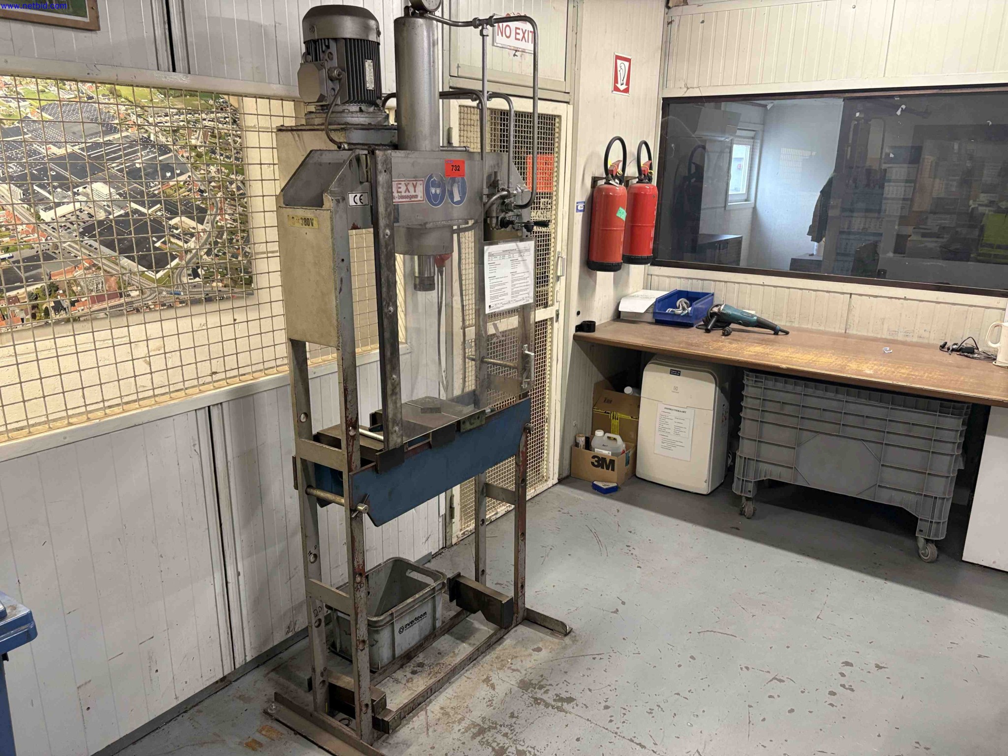 Plant closure at Balta Industries (Belgium) - production facilities of a carpet manufacturer-1