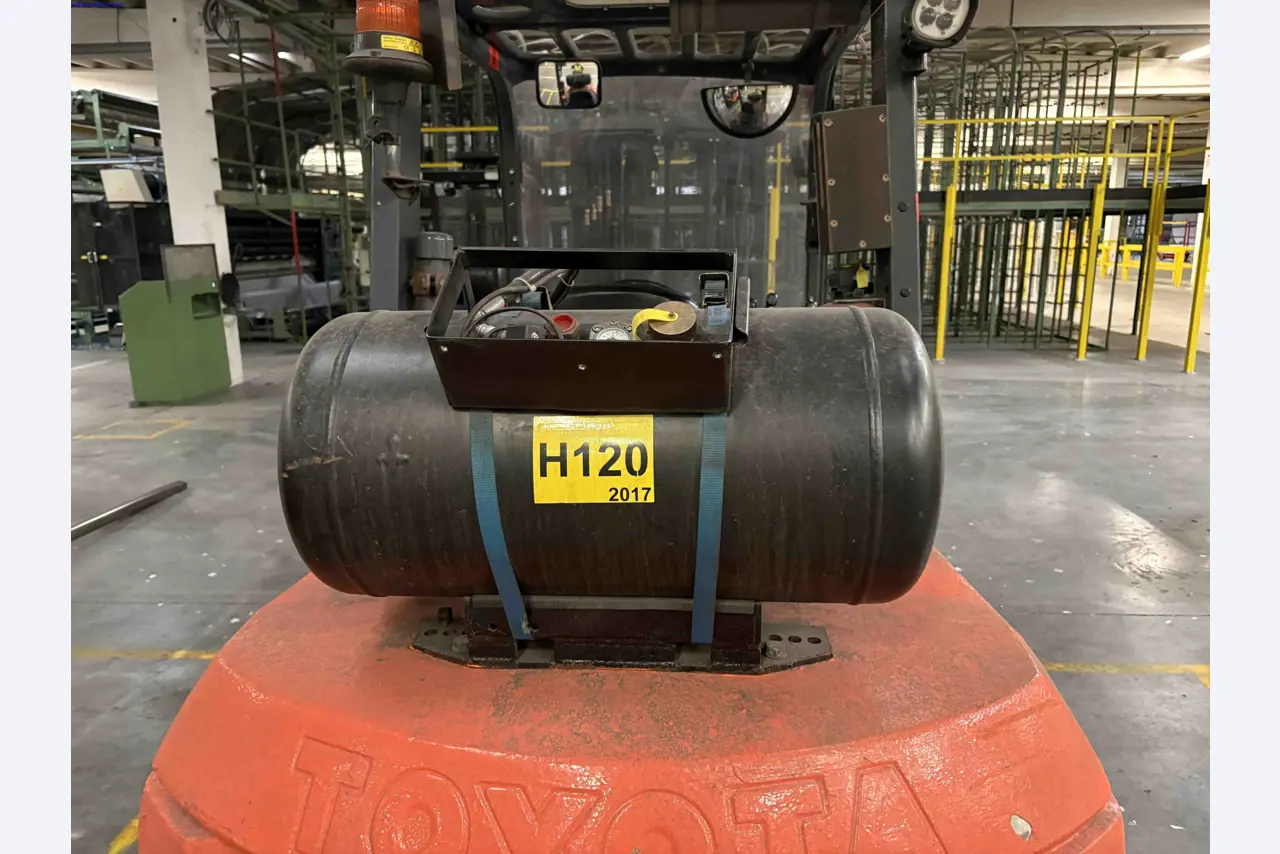 Uzavření závodu společnosti Balta Industries (Belgie) – výrobní závody výrobce koberců-14