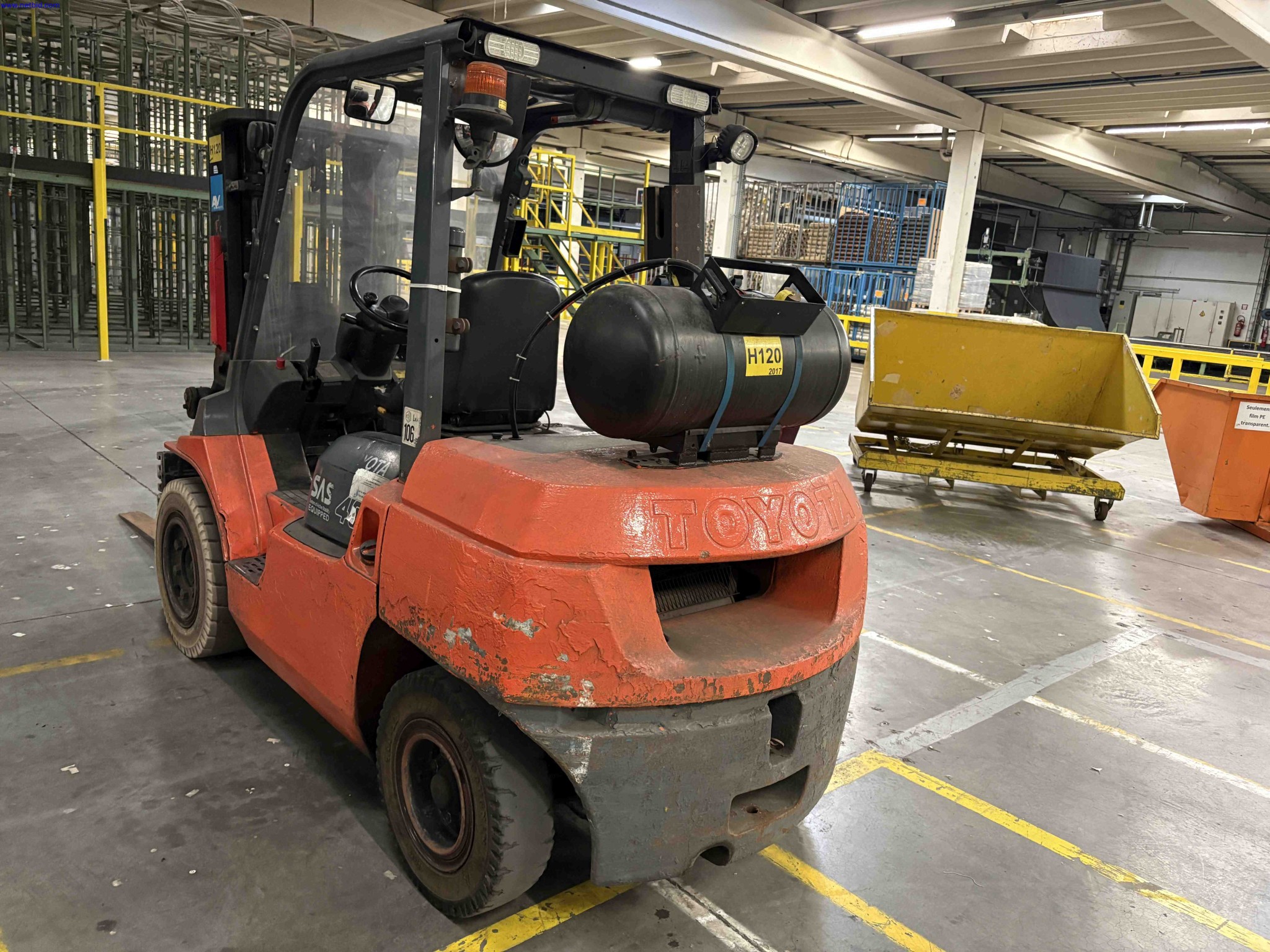 Counterbalance Fork Lift Truck Toyota 02-7FG35 – foto 3 – kavel bij NetBid, Sint Baafs Vijve