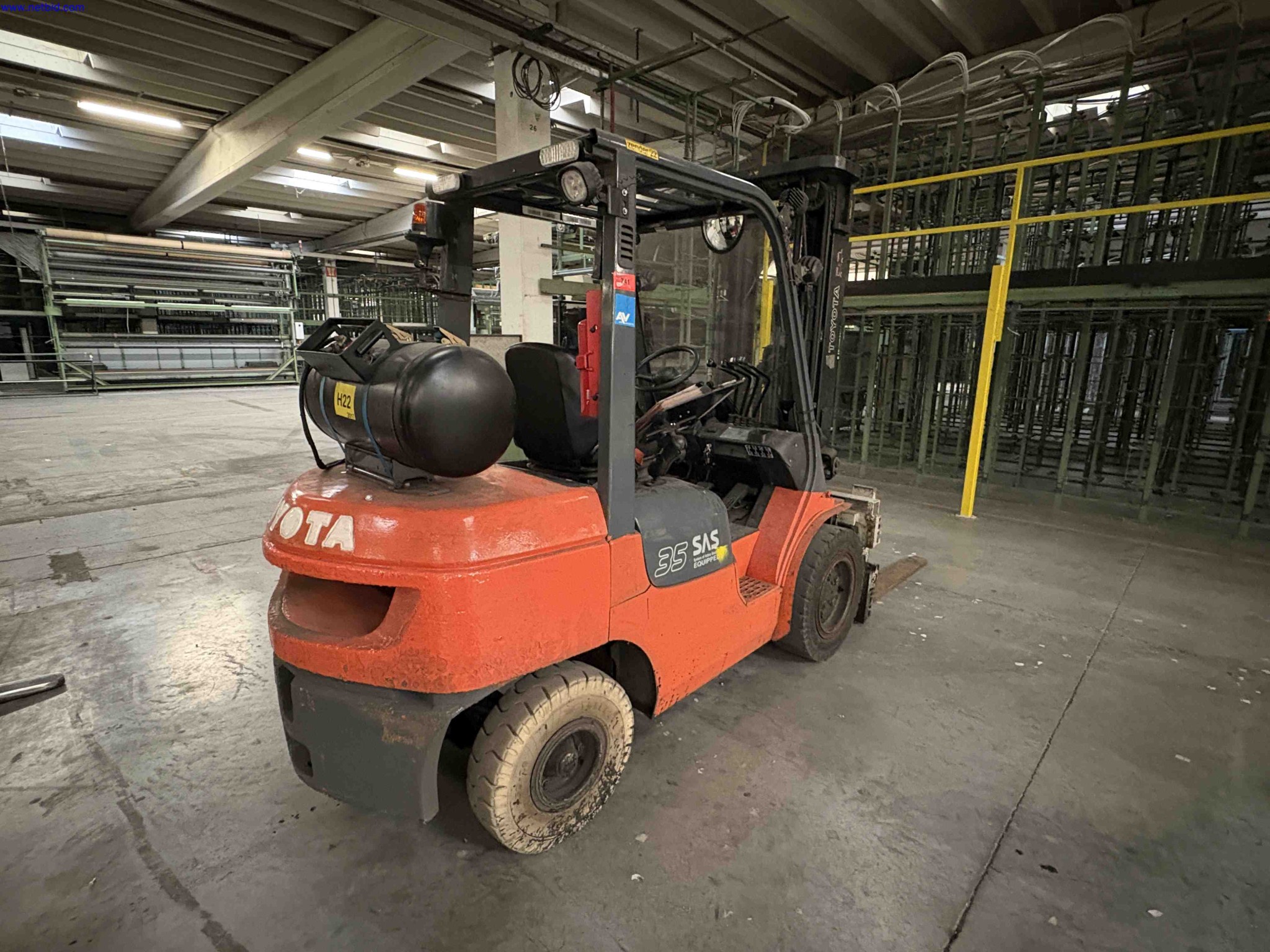 Counterbalance Fork Lift Truck Toyota 02-7FGJF35 – foto 4 – kavel bij NetBid, Sint Baafs Vijve