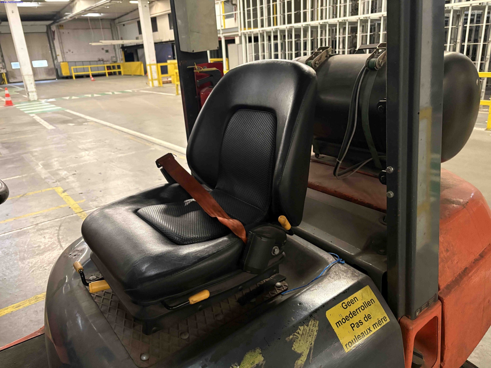 Counterbalance Fork Lift Truck Toyota 7FGJF35 – foto 13 – kavel bij NetBid, Sint Baafs Vijve
