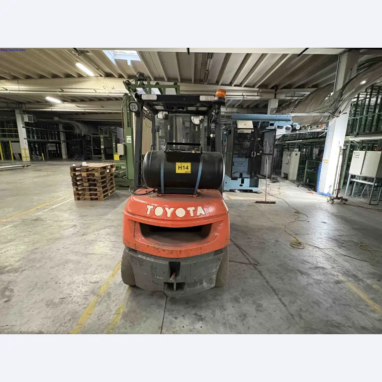 Uzavření závodu společnosti Balta Industries (Belgie) – výrobní závody výrobce koberců-11