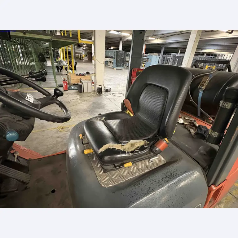 Uzavření závodu společnosti Balta Industries (Belgie) – výrobní závody výrobce koberců-13