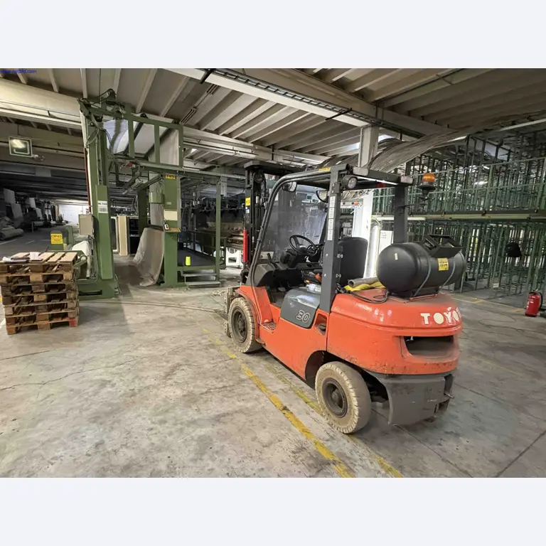 Uzavření závodu společnosti Balta Industries (Belgie) – výrobní závody výrobce koberců-3