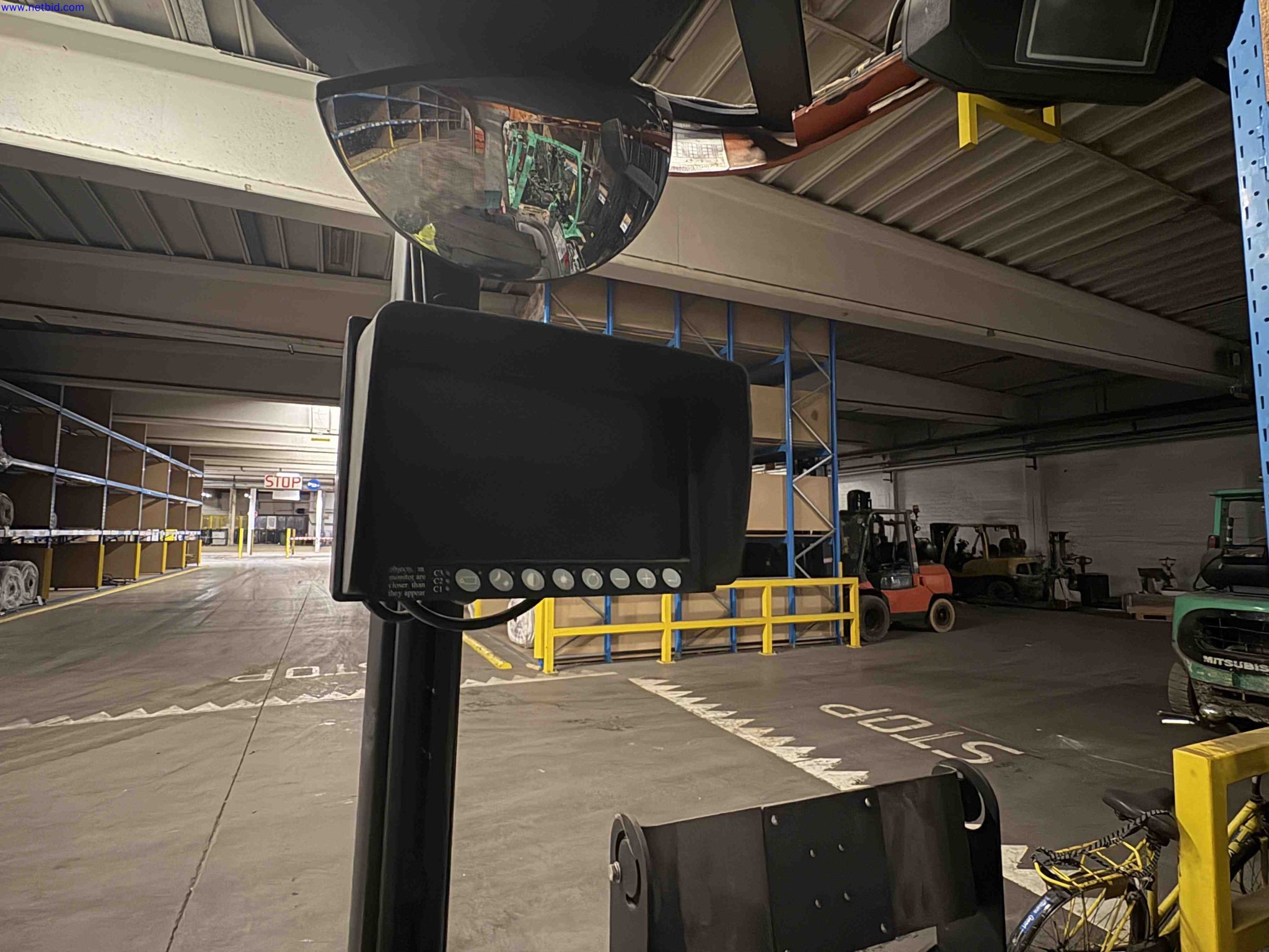 Battery Electric Reach Truck Toyota BT RREQ250 – foto 6 – kavel bij NetBid, Sint Baafs Vijve