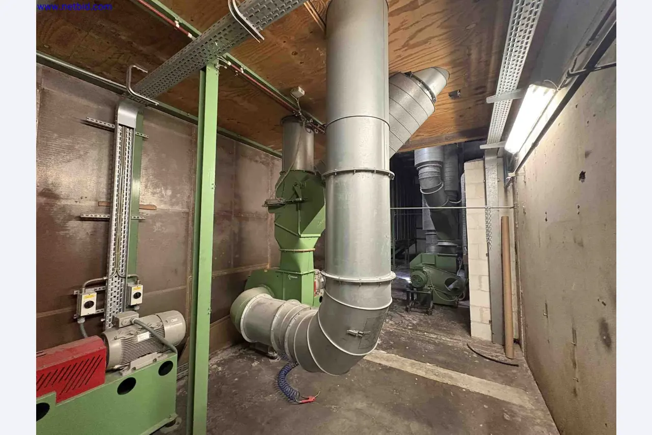 Uzavření závodu společnosti Balta Industries (Belgie) – výrobní závody výrobce koberců-51