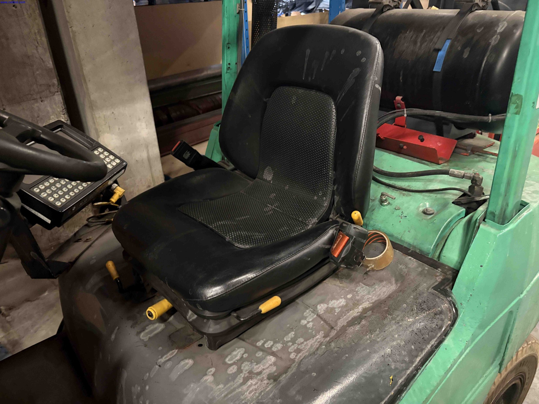 LPG Counterbalance Forklift Truck Mitsubishi FG30N – foto 10 – kavel bij NetBid, Sint Baafs Vijve