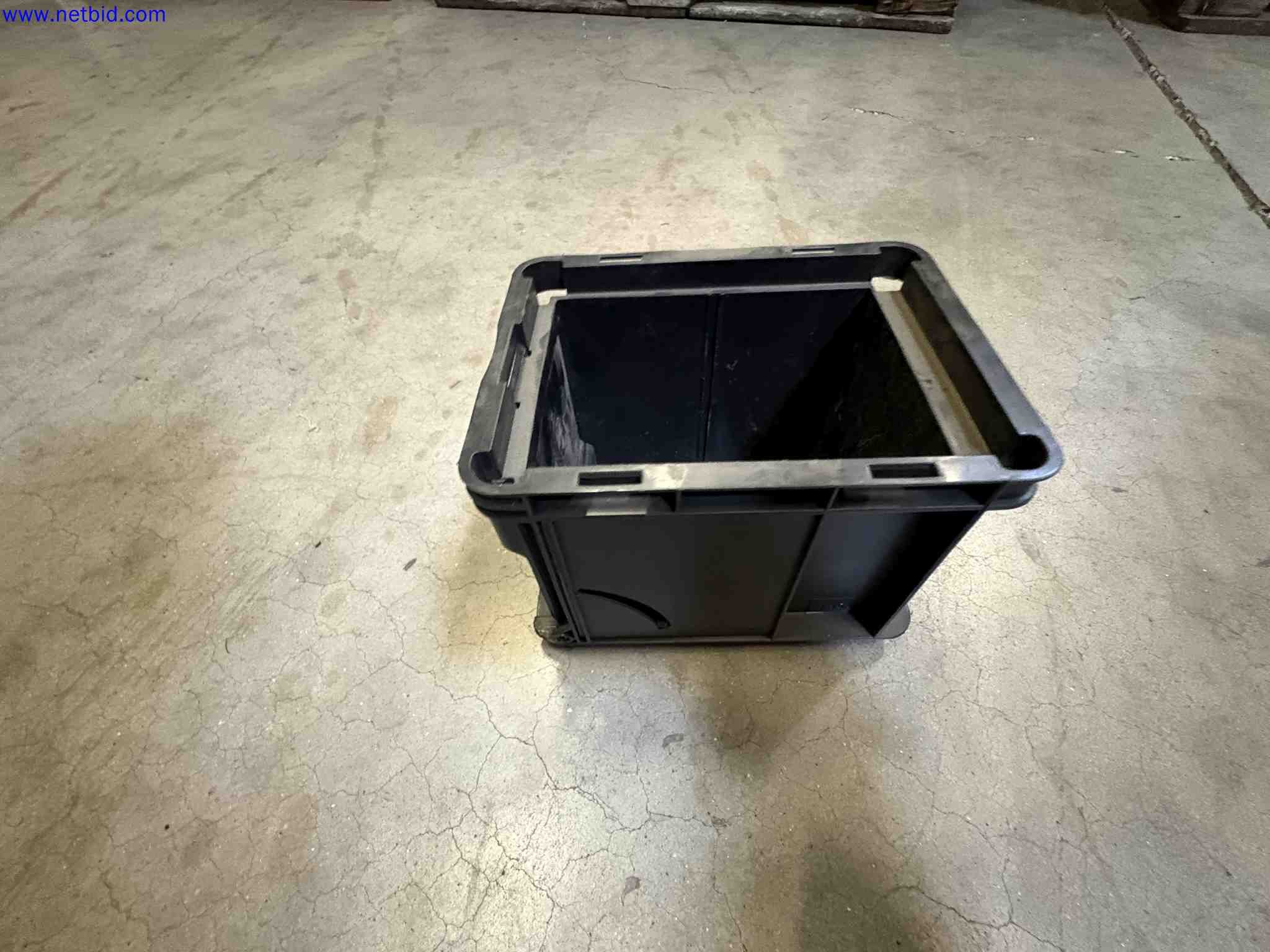 1 set Boxes and raks Wurth – foto 3 – kavel bij NetBid, Sint Baafs Vijve