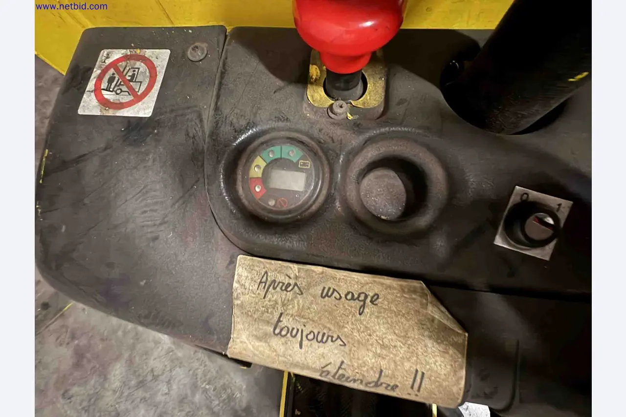 Uzavření závodu společnosti Balta Industries (Belgie) – výrobní závody výrobce koberců-10