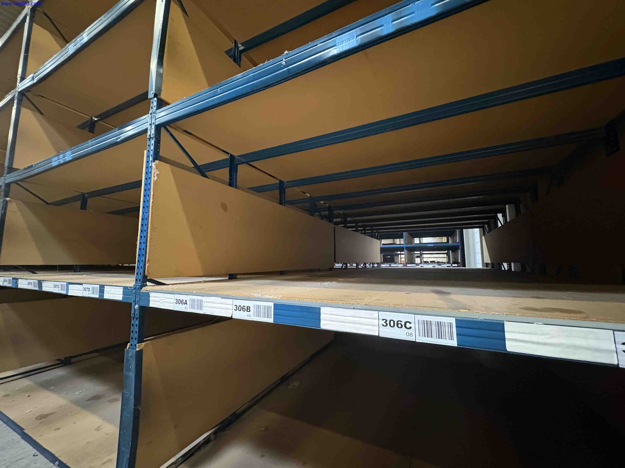 High Bay Wide Span Carpet Storage Racking – foto 12 – kavel bij NetBid, Sint Baafs Vijve