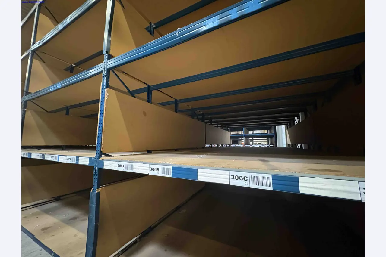 Uzavření závodu společnosti Balta Industries (Belgie) – výrobní závody výrobce koberců-12