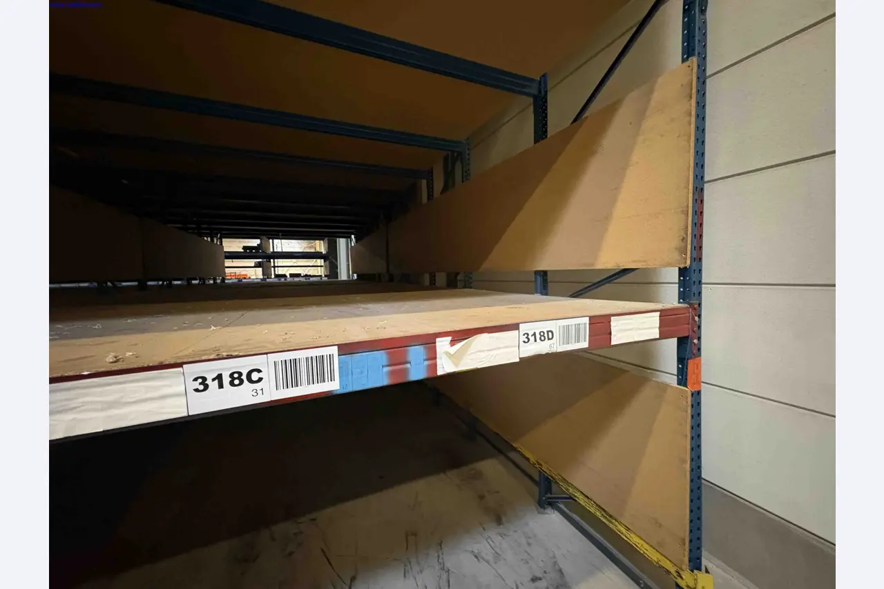 Uzavření závodu společnosti Balta Industries (Belgie) – výrobní závody výrobce koberců-18