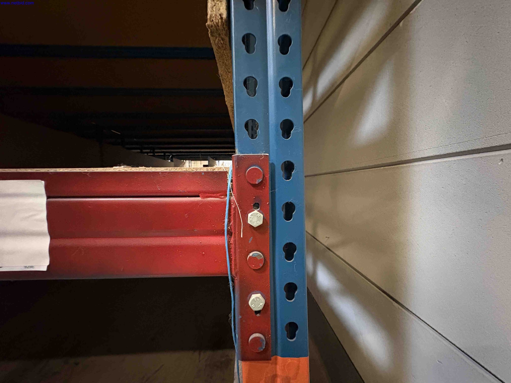High Bay Wide Span Carpet Storage Racking – foto 19 – kavel bij NetBid, Sint Baafs Vijve