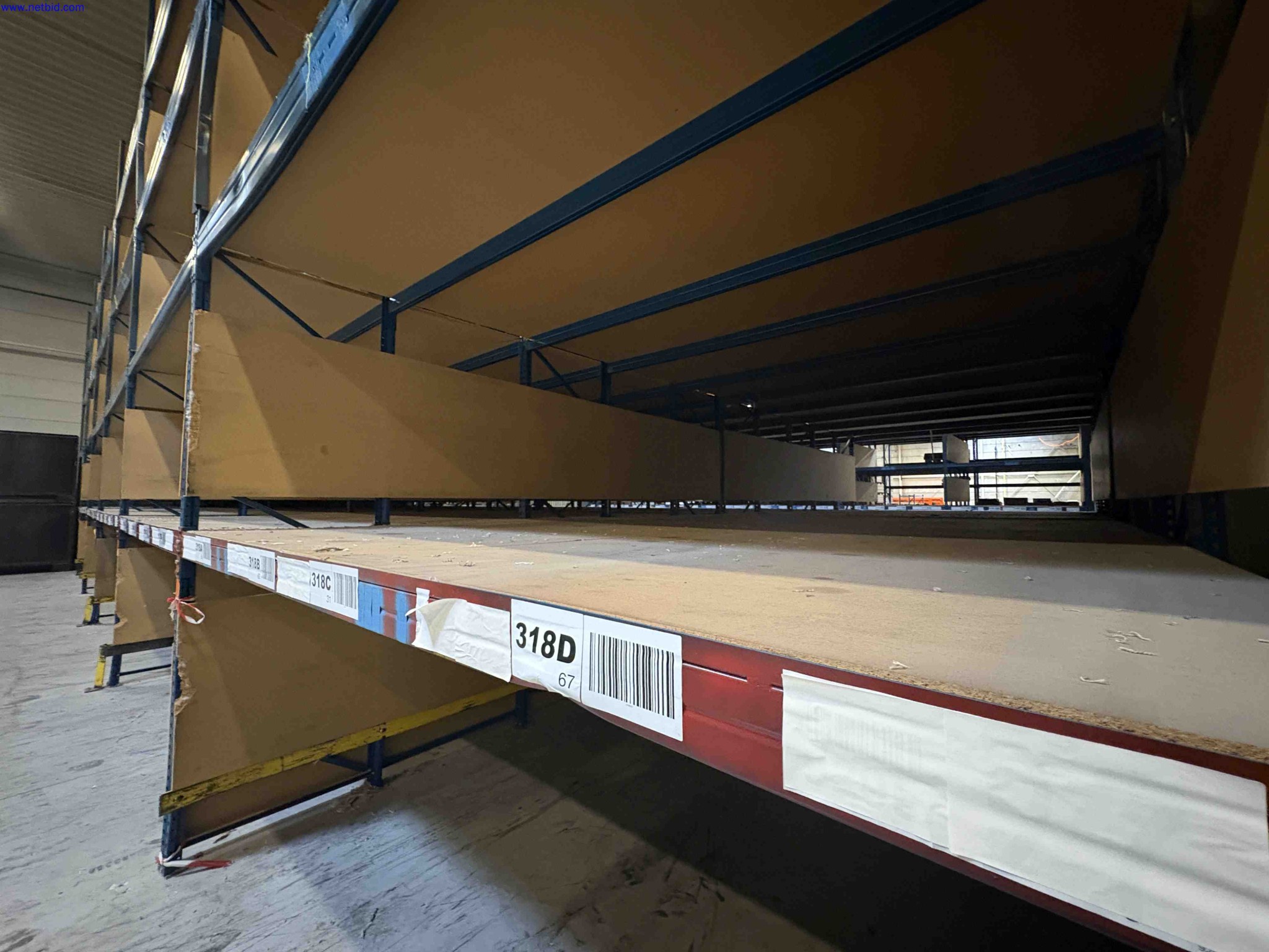 High Bay Wide Span Carpet Storage Racking – foto 20 – kavel bij NetBid, Sint Baafs Vijve