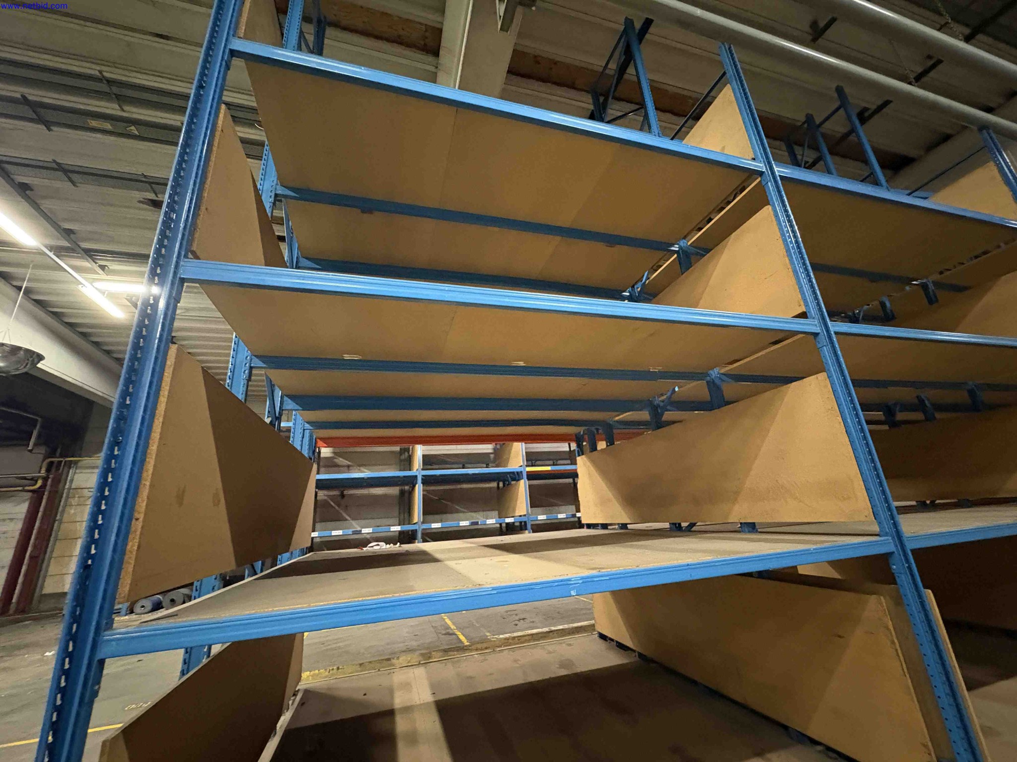 High Bay Wide Frame Boltless Racking – foto 10 – kavel bij NetBid, Sint Baafs Vijve