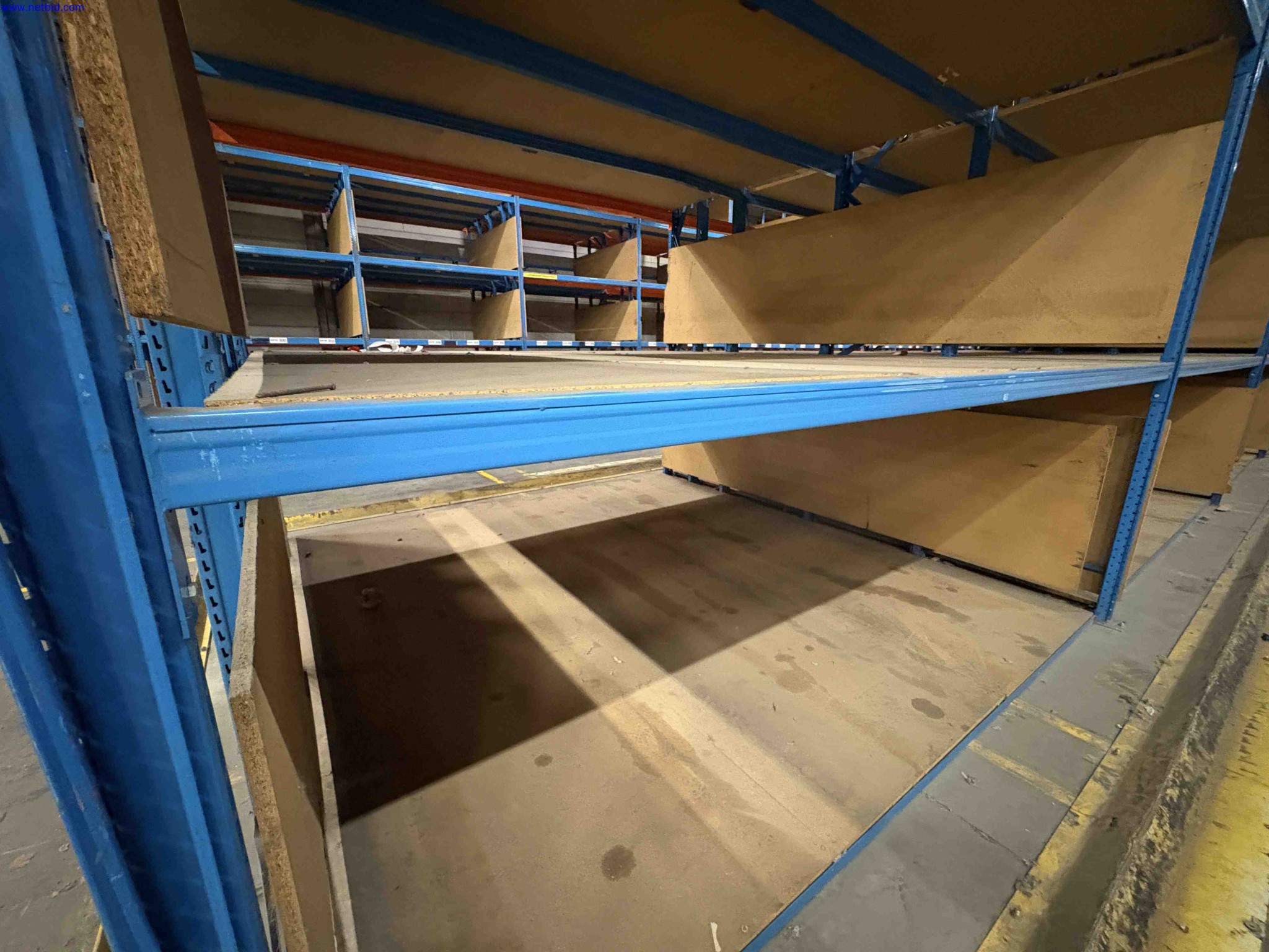 High Bay Wide Frame Boltless Racking – foto 20 – kavel bij NetBid, Sint Baafs Vijve