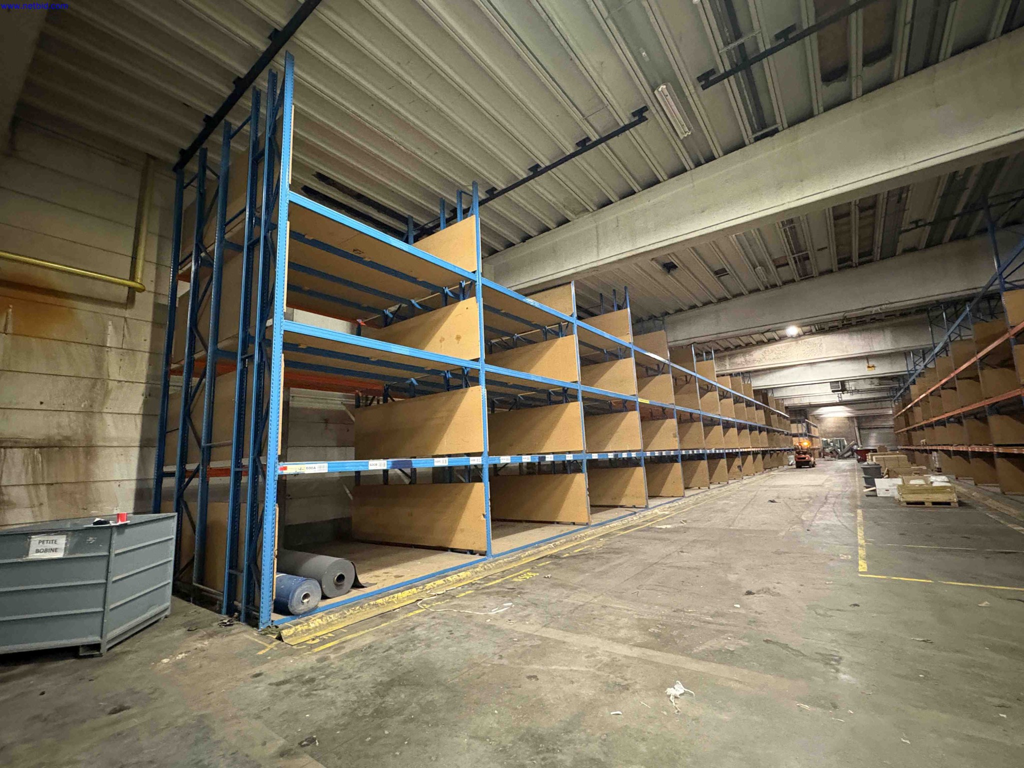 High Bay Wide Frame Boltless Racking – foto 2 – kavel bij NetBid, Sint Baafs Vijve