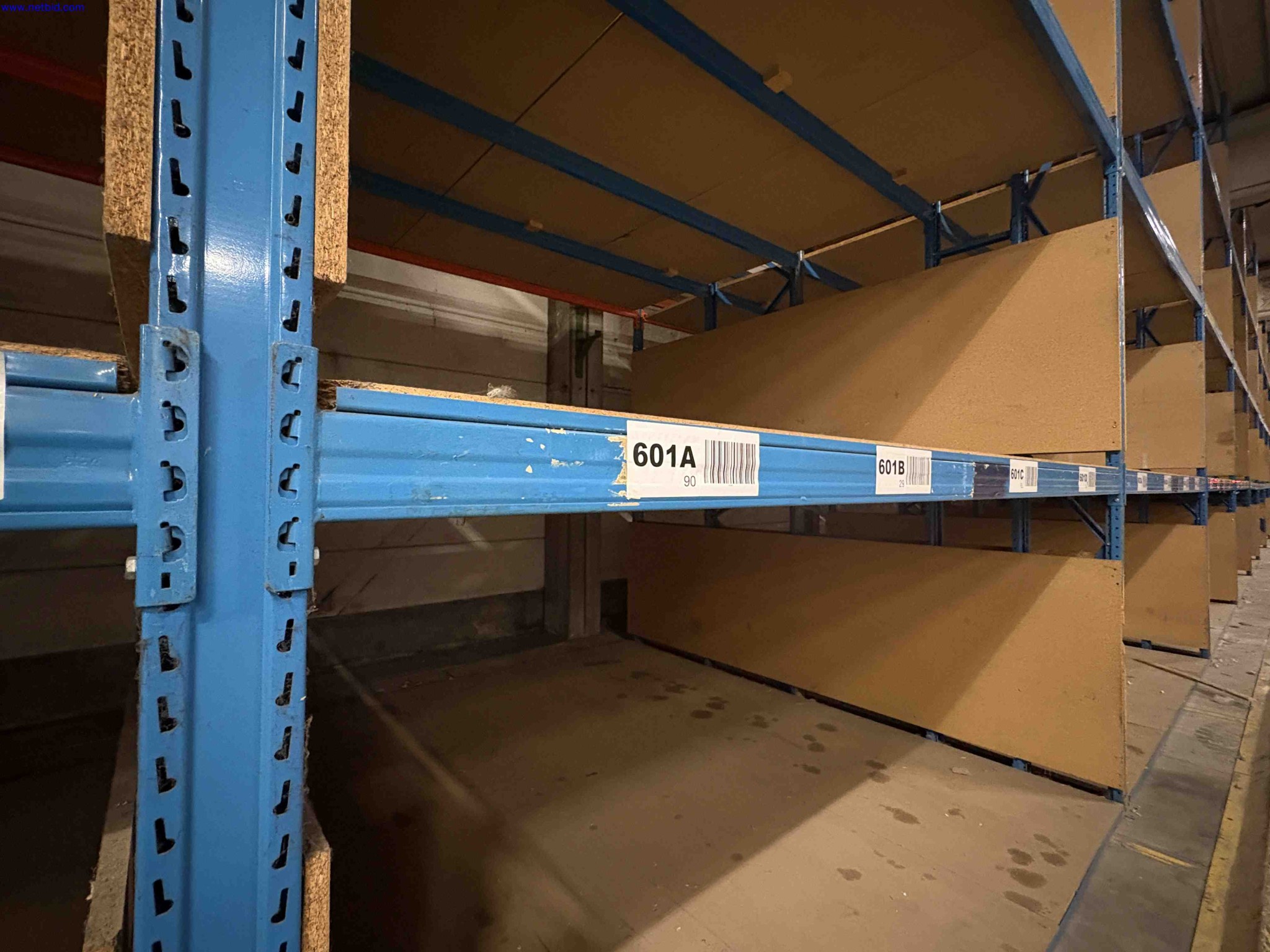 High Bay Wide Frame Boltless Racking – foto 5 – kavel bij NetBid, Sint Baafs Vijve