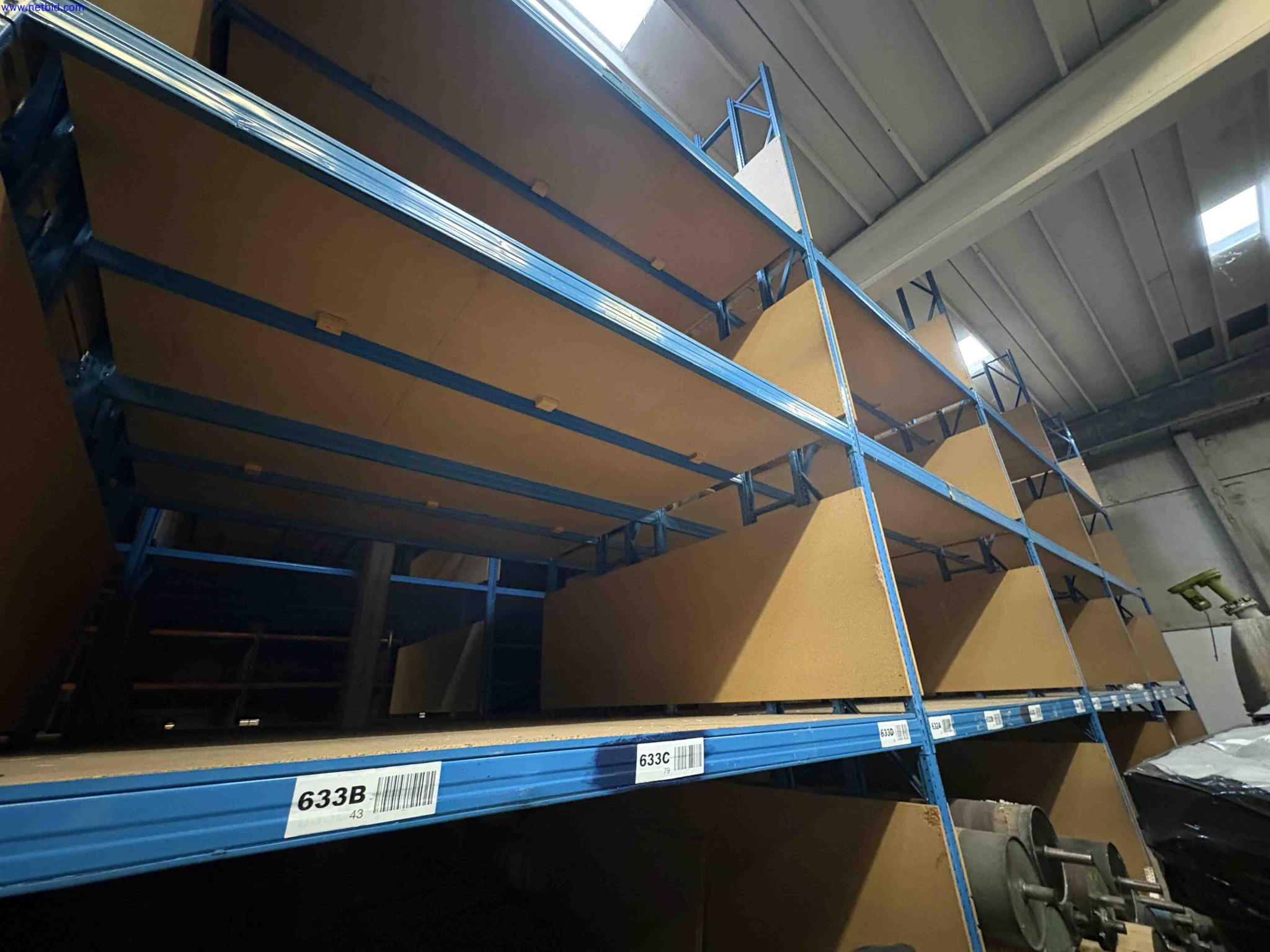 High Bay Wide Boltless Racking – foto 7 – kavel bij NetBid, Sint Baafs Vijve