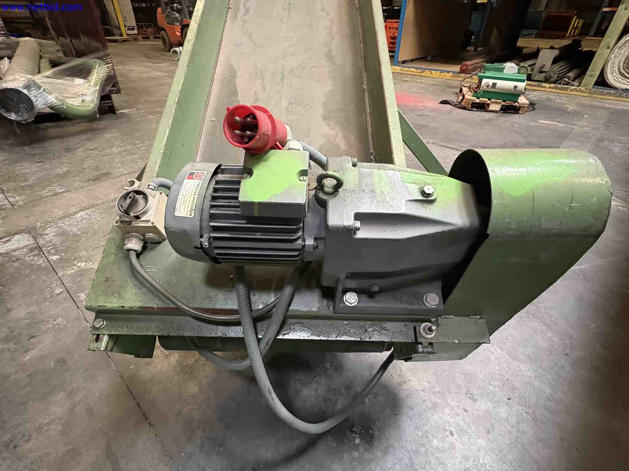 Mobile conveyor belt – foto 5 – kavel bij NetBid, Sint Baafs Vijve