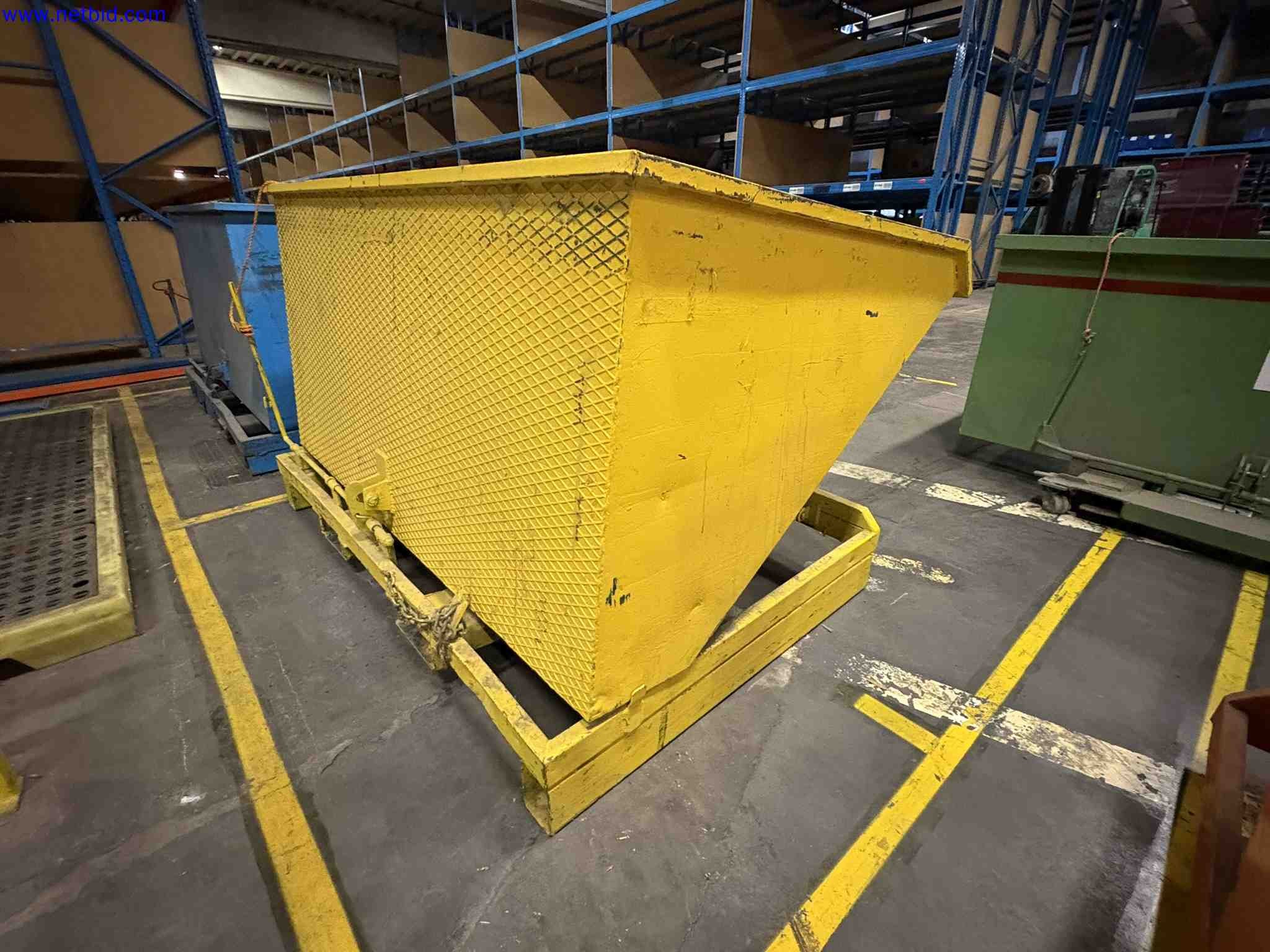 6 Fork-truck tipper skips – foto 11 – kavel bij NetBid, Sint Baafs Vijve