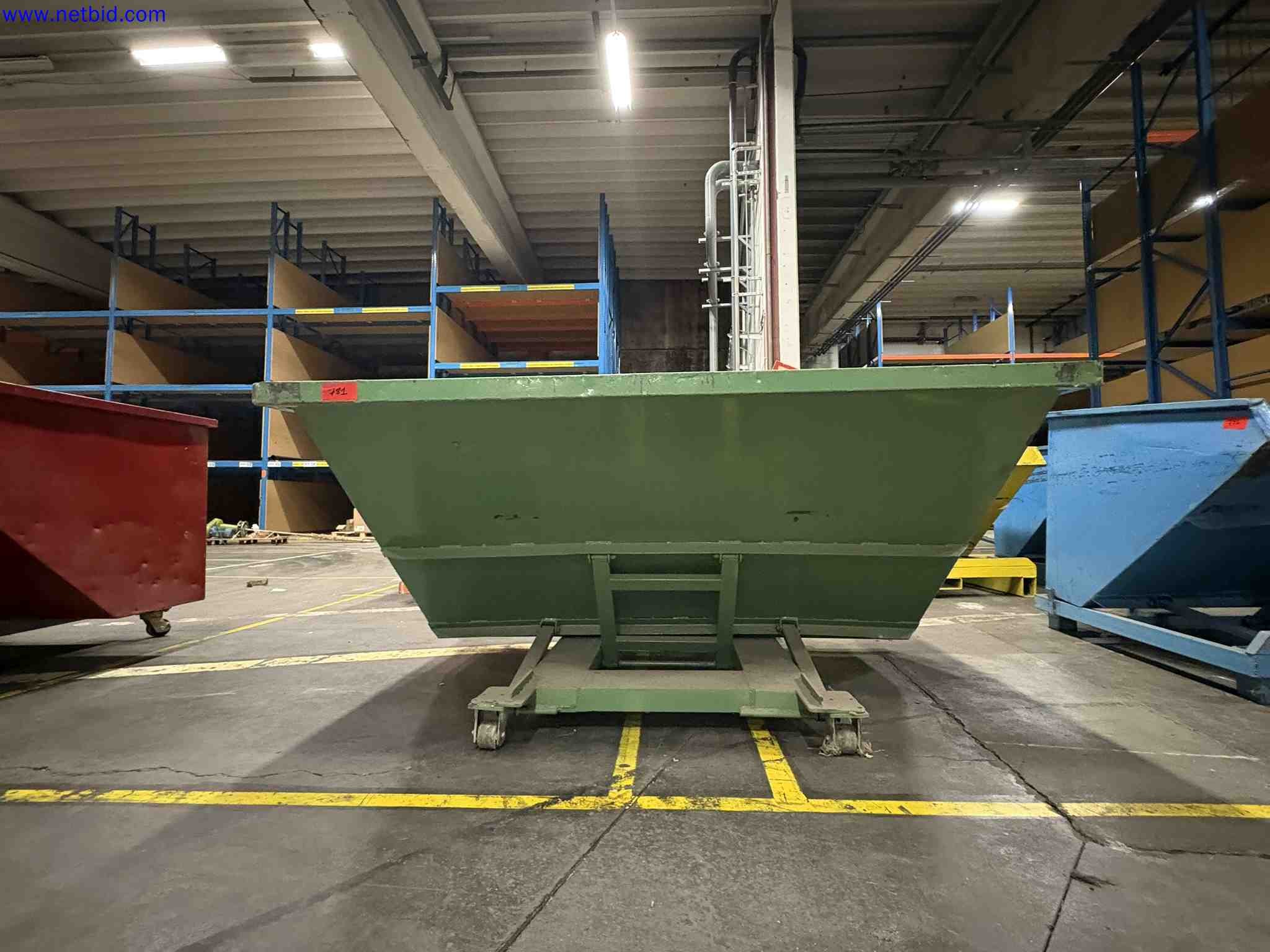 6 Fork-truck tipper skips – foto 2 – kavel bij NetBid, Sint Baafs Vijve