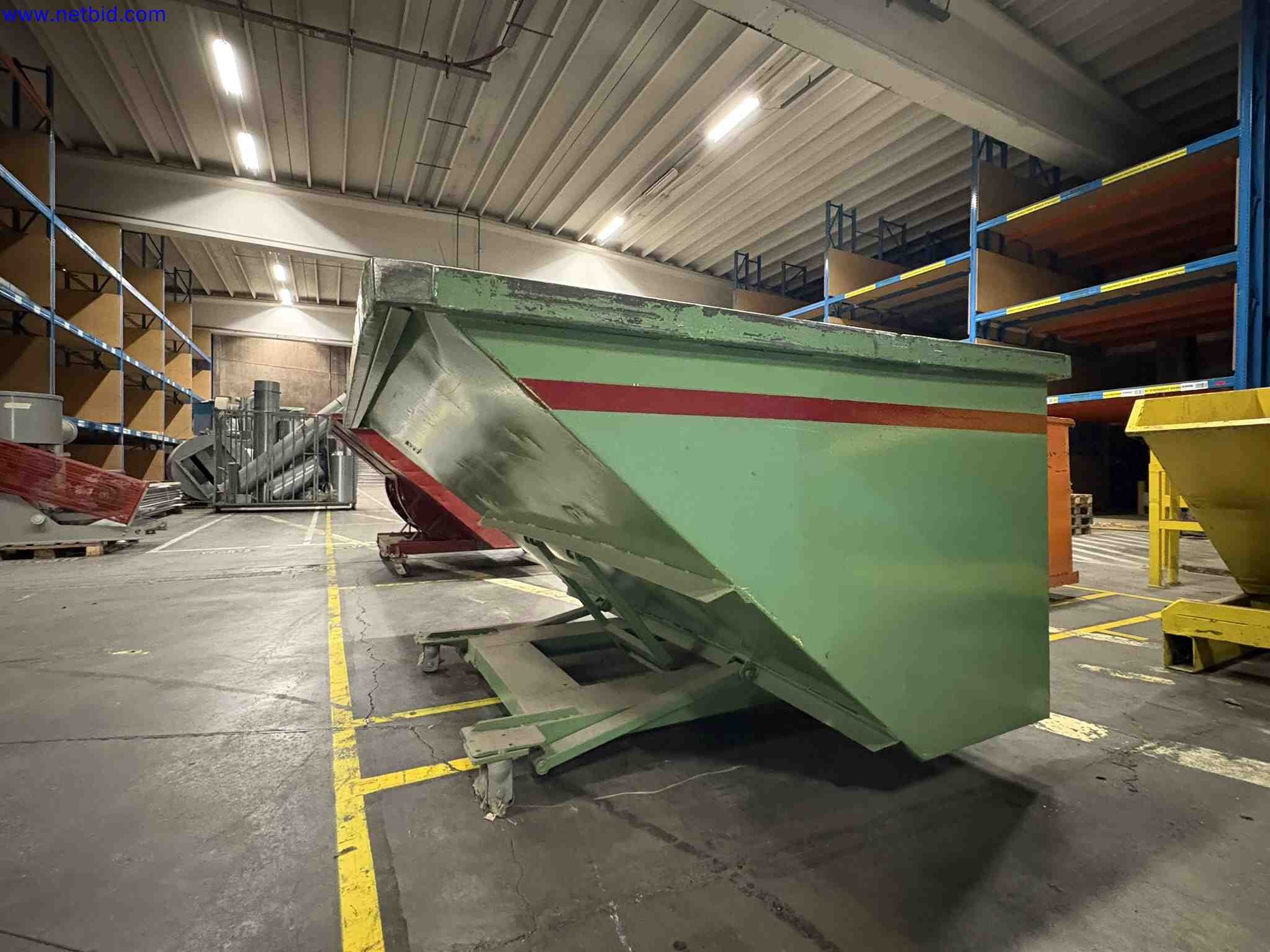 6 Fork-truck tipper skips – foto 3 – kavel bij NetBid, Sint Baafs Vijve