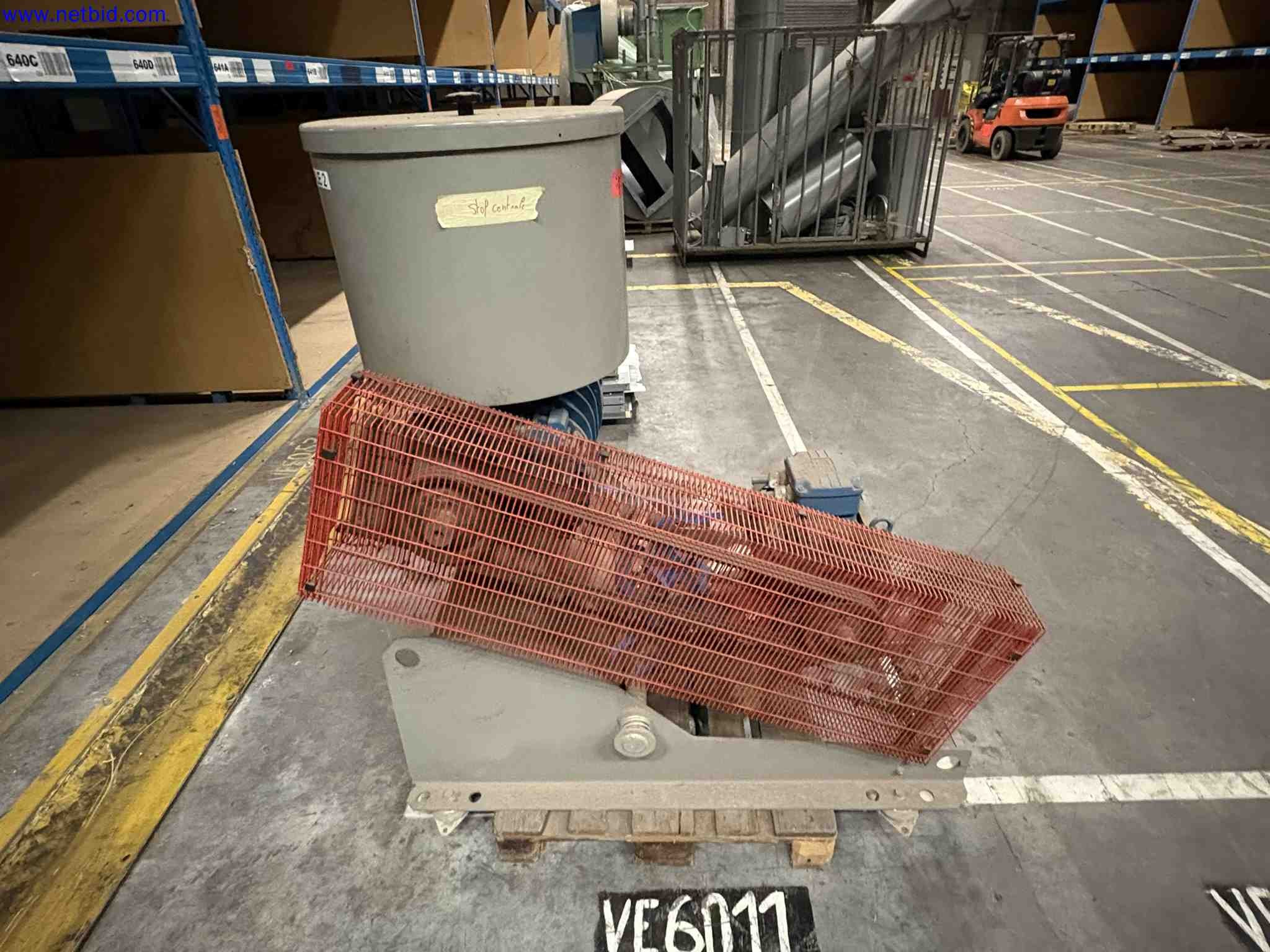 Dust Extraction System – foto 20 – kavel bij NetBid, Sint Baafs Vijve