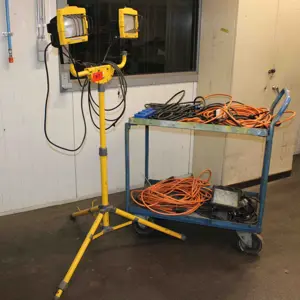 1 Posten Lot of electrical supplies