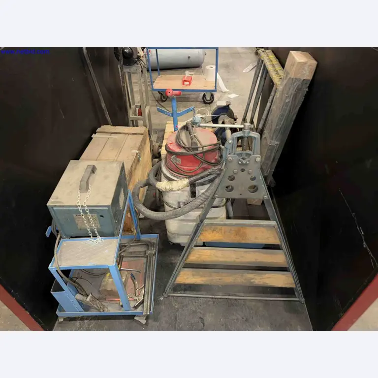 Plant closure at Balta Industries (Belgium) - production facilities of a carpet manufacturer-2