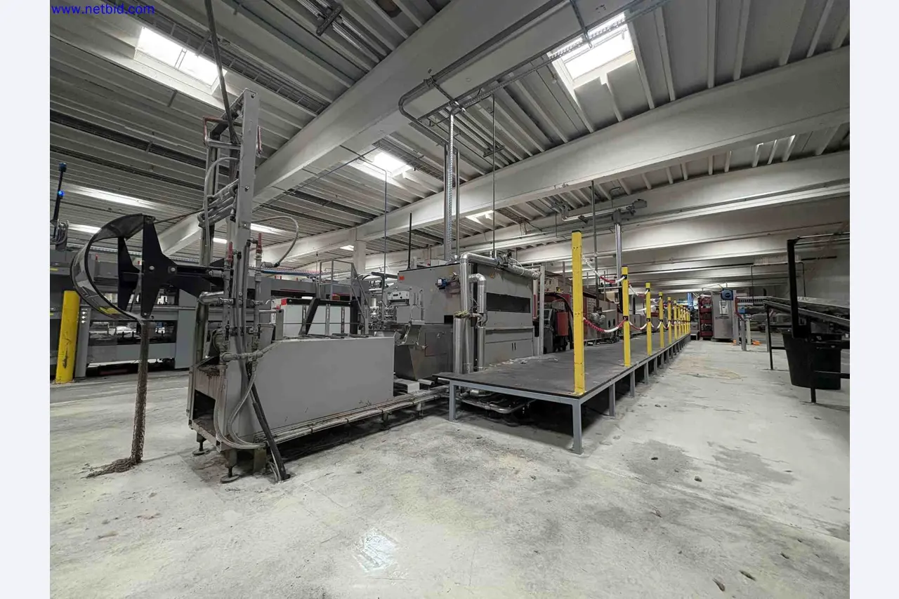 Balta Industries - Sales of Tufting Machines and Weaving Machinery
-3